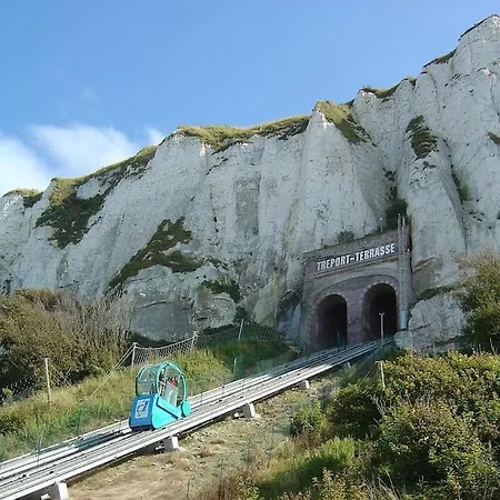 Le 101 - Les Locations Isahora